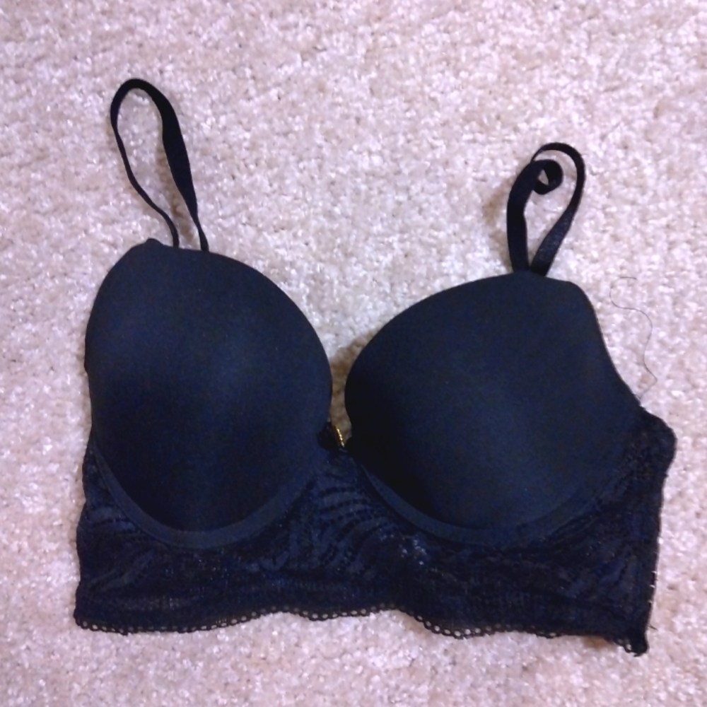 Black Daisy Fuentes Lace Push Up Bra Size 34B
